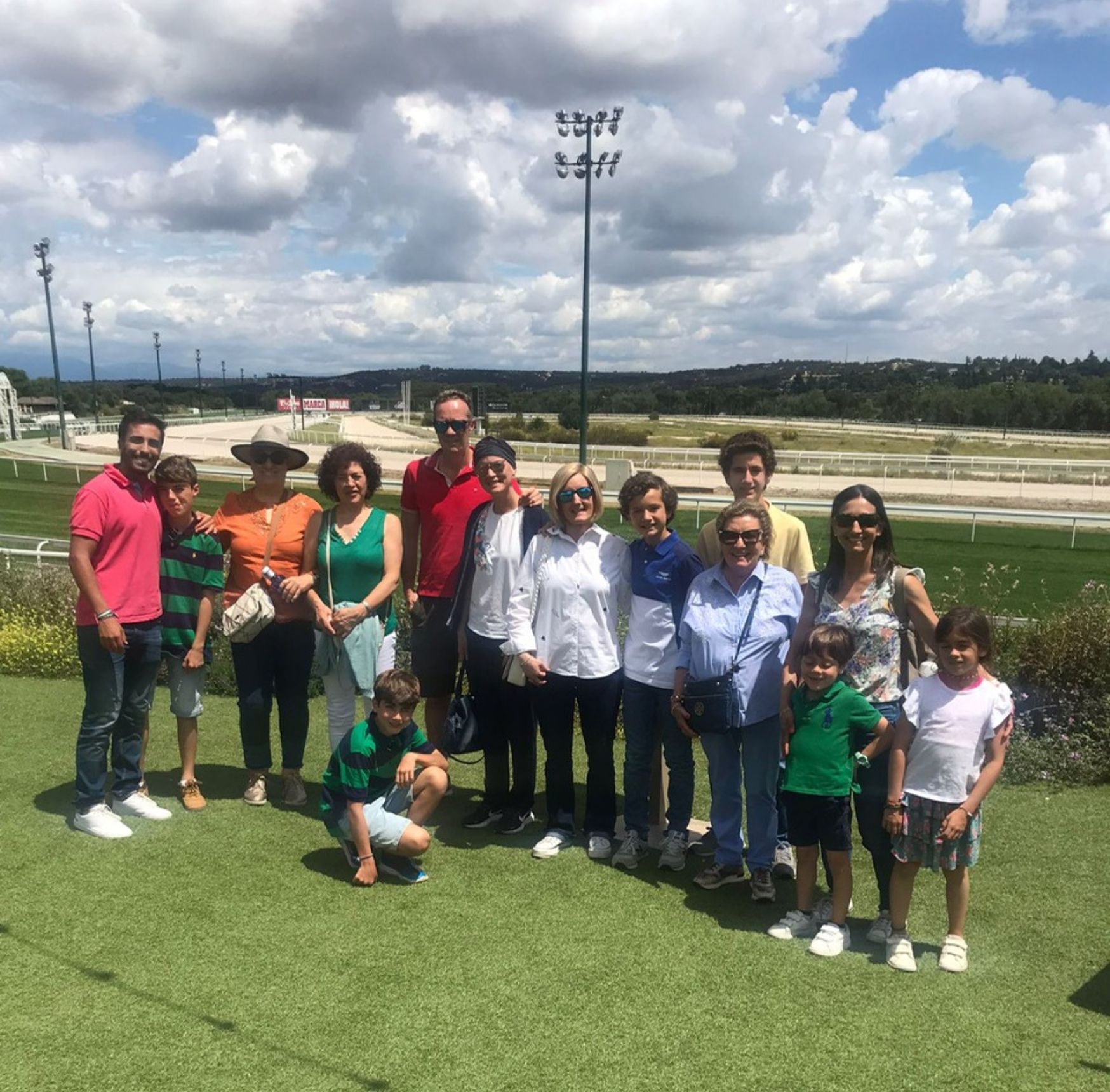 II Encuentro en el Hipódromo de la Zarzuela organizado por Fundación Oncoayuda