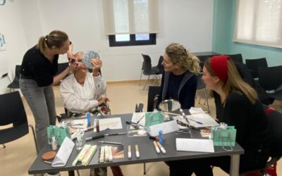 Taller de Maquillaje para pacientes